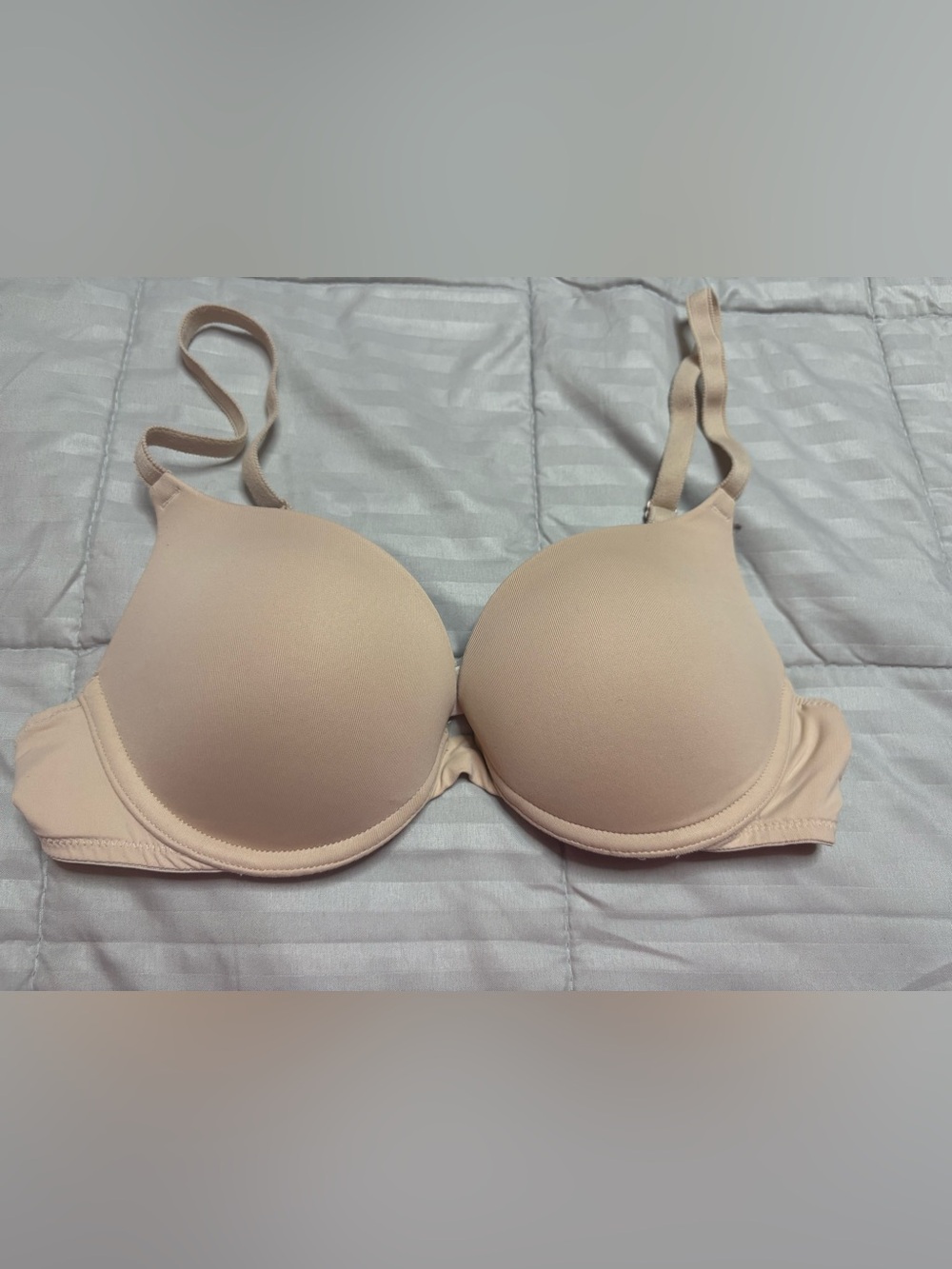 Everyday Smooth T-Shirt Push Up Bra by Pink VS - Picture 1 of 6
